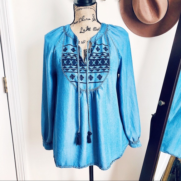 Simply Styled Tops - 🦋Denim Top🦋